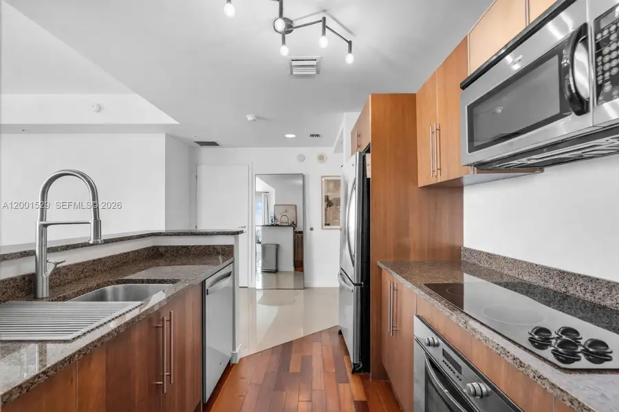 300 S Biscayne Blvd #T-2416, Miami, FL 33131 - #2