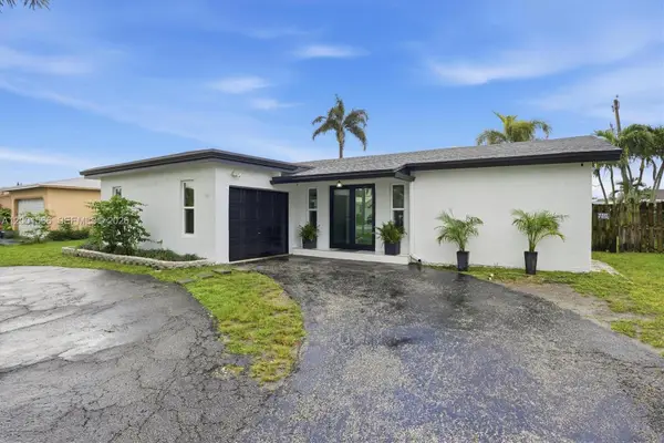 11920 NW 31st Pl, Sunrise, FL 33323