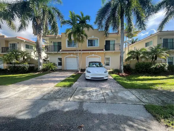 3450-3470 NW 17th Ter, Oakland Park, FL 33309
