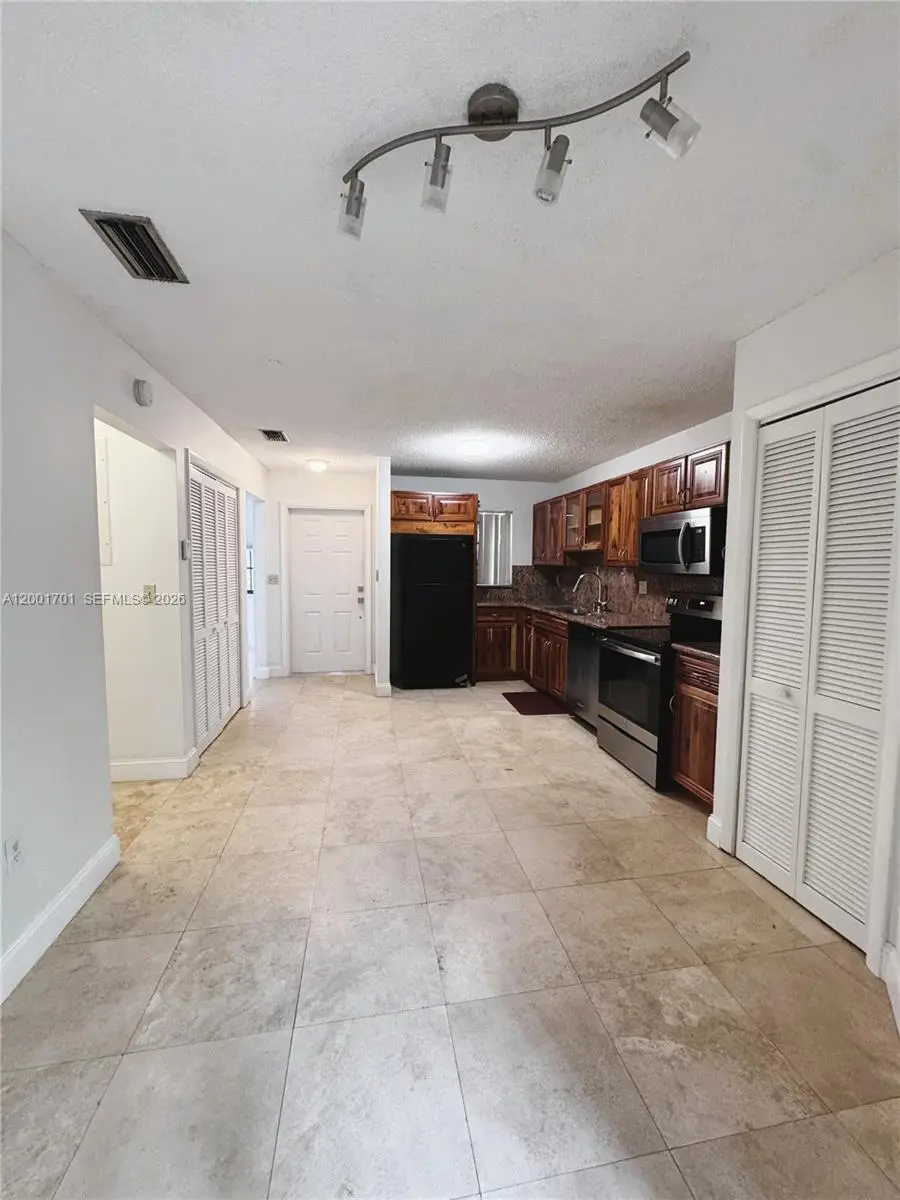 3054 Center St #3054, Miami, FL 33133 - #3