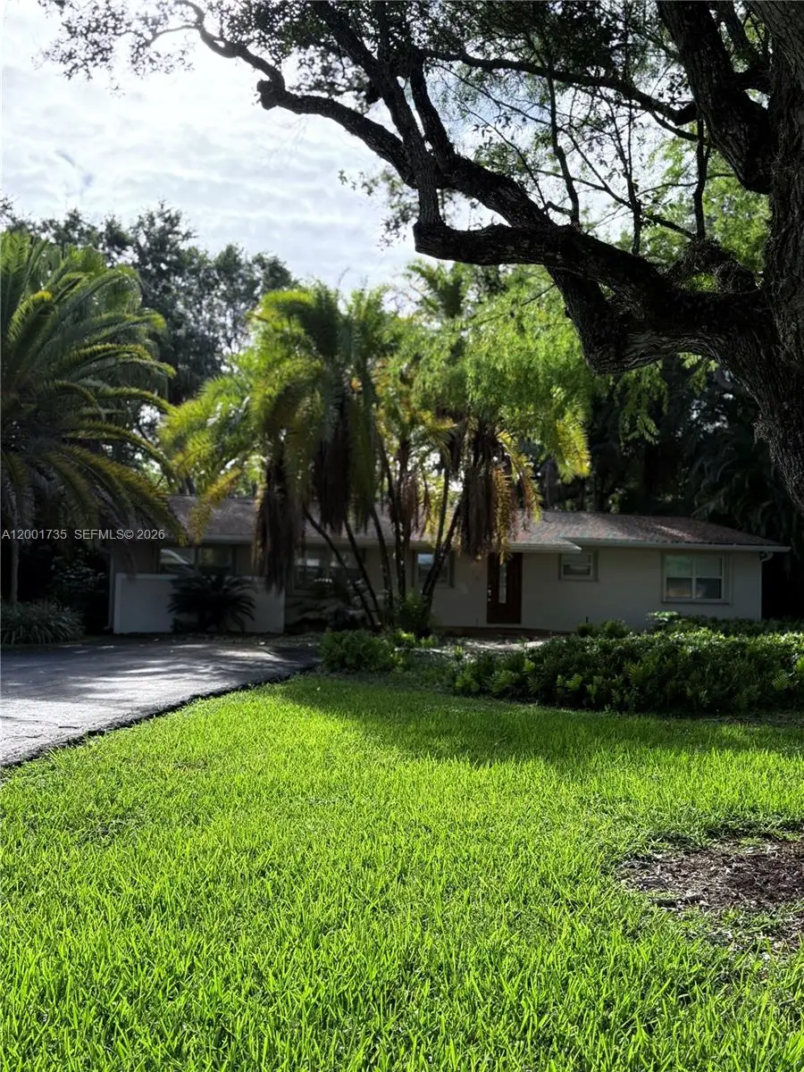 11401 SW 102nd Ave, Miami, FL 33176 - #1