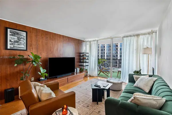 555 NE 15th St #26F, Miami, FL 33132