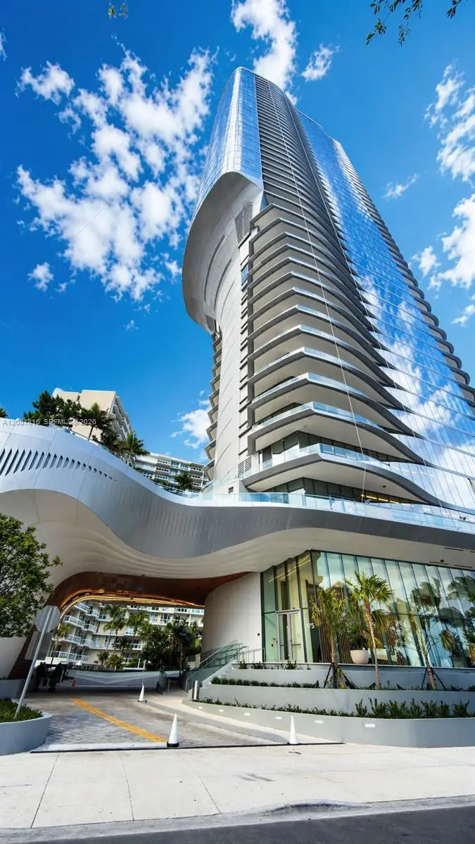 175 SE 25 Rd #504, Miami, FL 33129 - #1