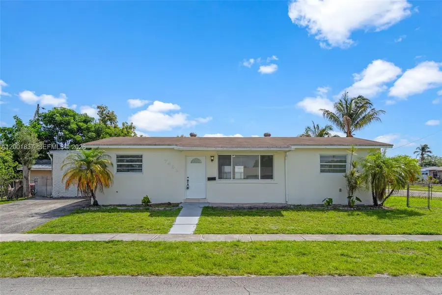 7491 Hope St, Hollywood, FL 33024 - #2