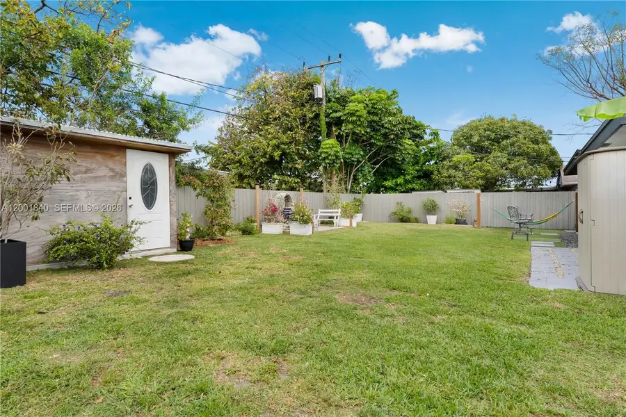 9771 Martinique Dr, Cutler Bay, FL 33189 - #2