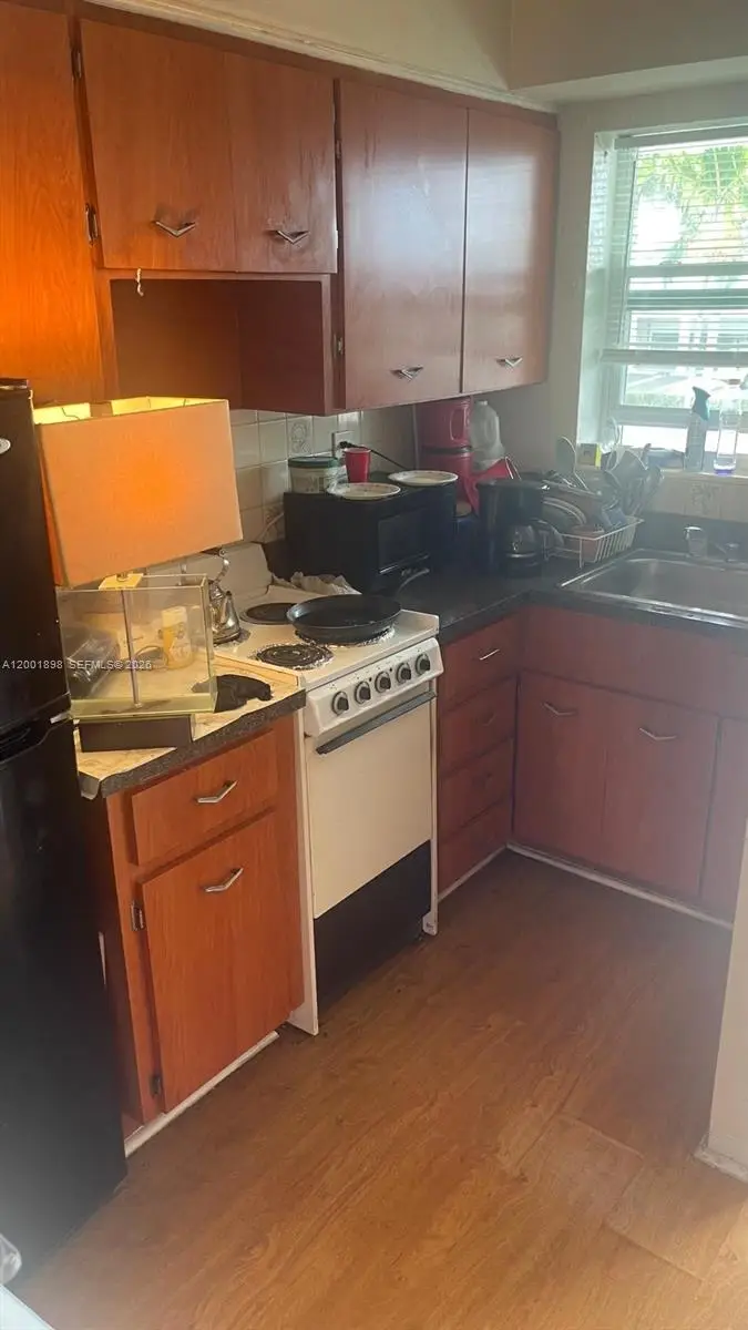 2225 NE 123rd St #204, North Miami, FL 33181 - #3