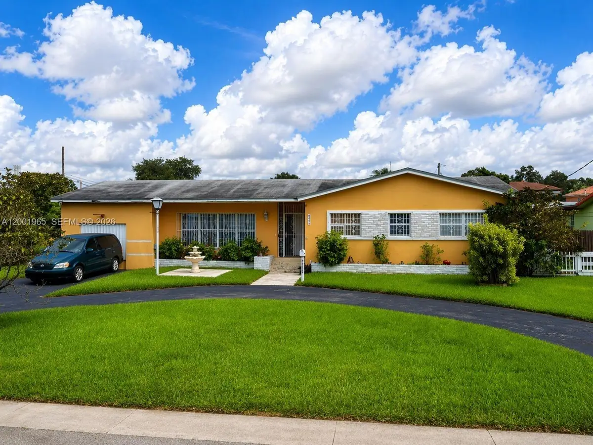 6895 SW 16th St, Miami, FL 33155 - #1