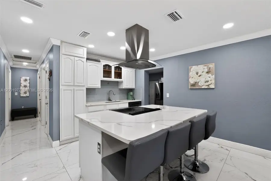 10414 N 50th St, Tampa, FL 33617 - #3