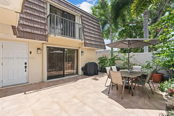 7124 71st Way, West Palm Beach, FL 33407