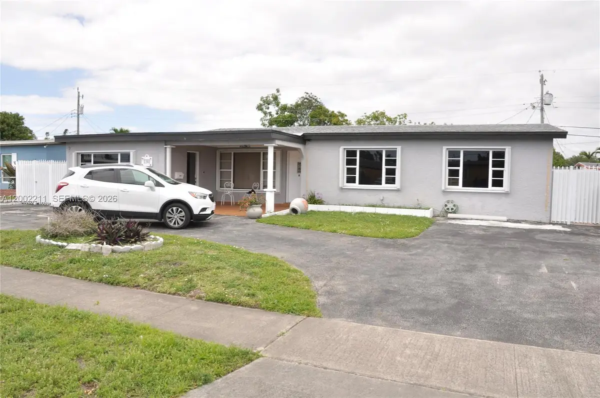 1301 W 61st Pl, Hialeah, FL 33012 - #1