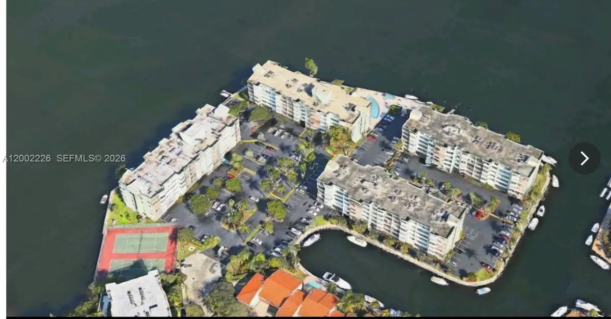 16546 NE 26th Ave #3J, North Miami Beach, FL 33160 - #1