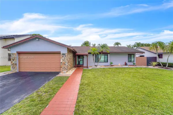 10615 SW 129th Ct, Miami, FL 33186