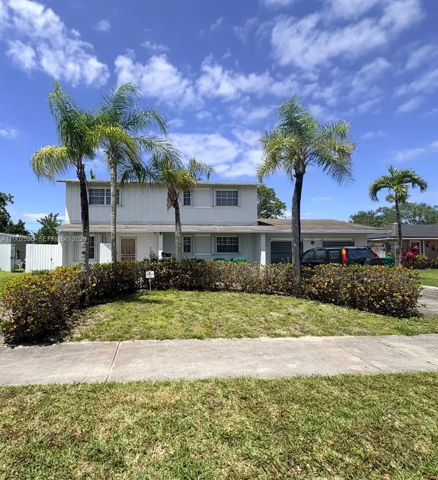 16010 SW 100th Ct, Miami, FL 33157 - #2