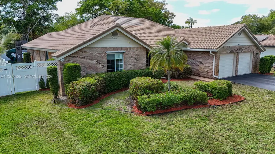 966 NW 114th Ave, Coral Springs, FL 33071 - #2