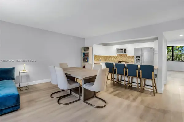 3350 NE 192nd St #4Q-B, Aventura, FL 33180