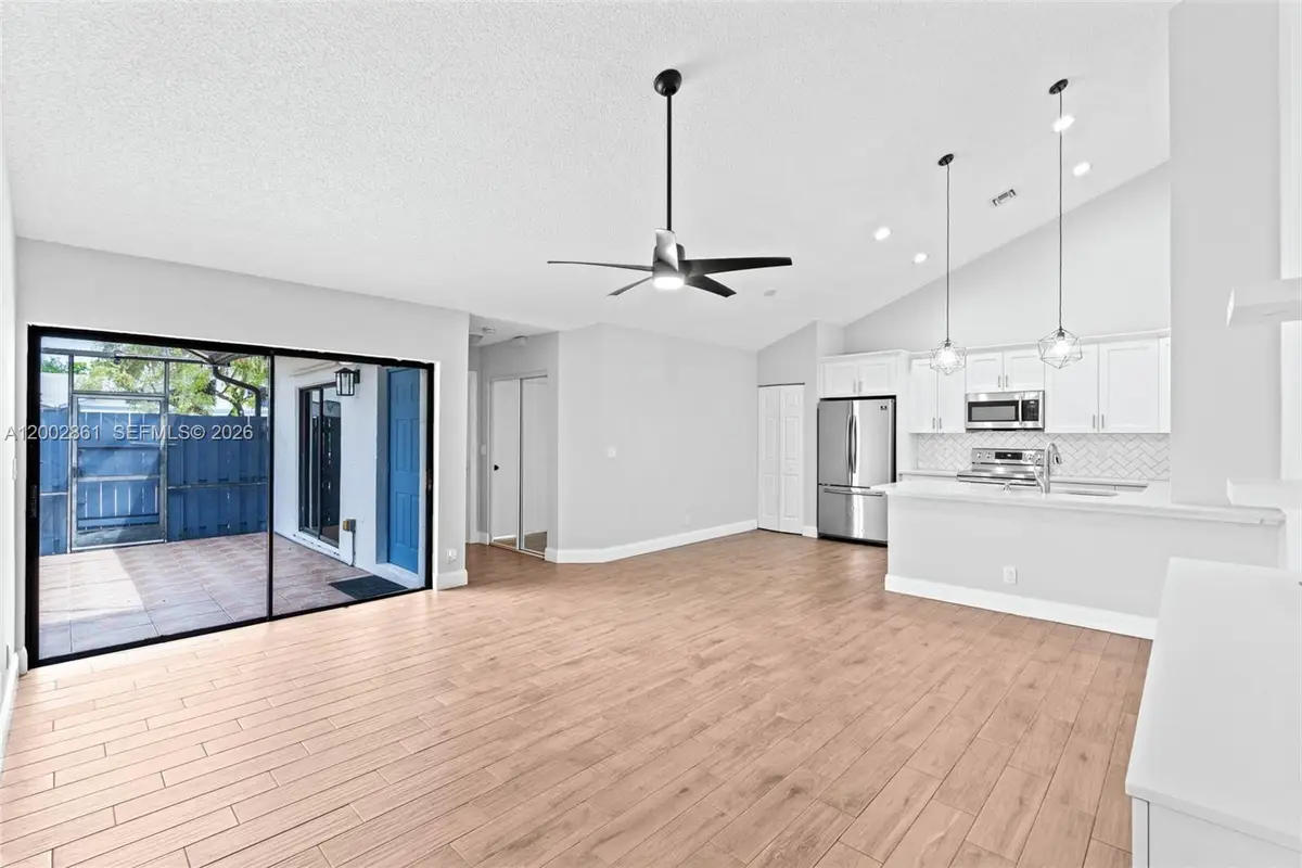 504 Timberlane Cir, Greenacres, FL 33463 - #1