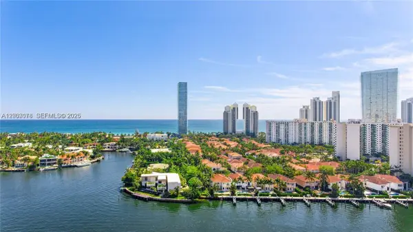 19667 Turnberry Way #18D, Aventura, FL 33180