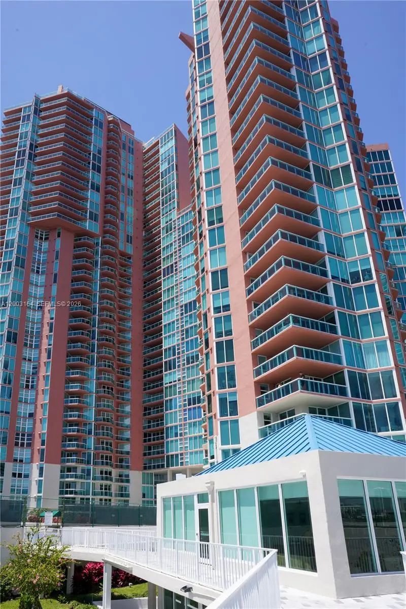 3370 Hidden Bay Dr #213, Aventura, FL 33180 - #1