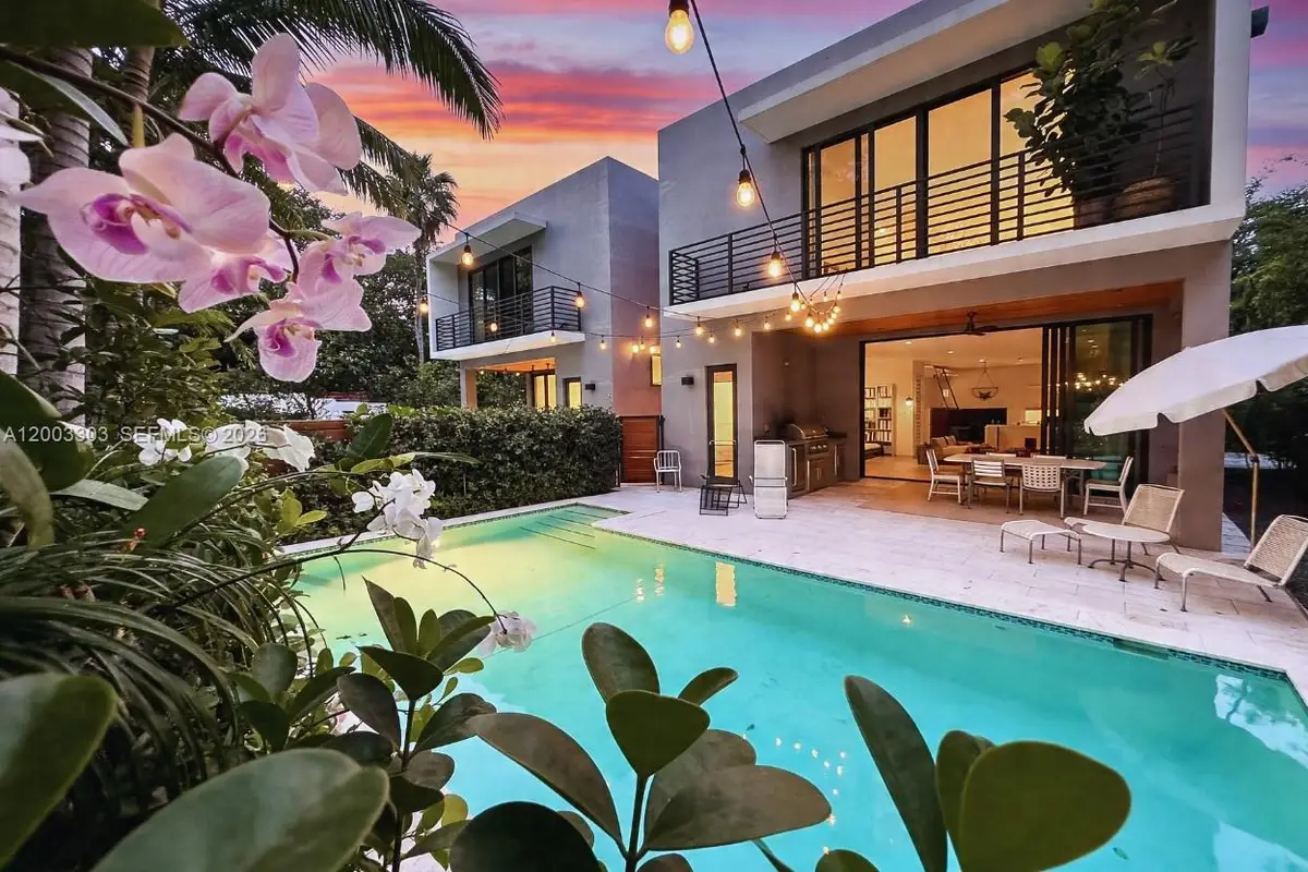 2955 Shipping Ave #2955, Miami, FL 33133 - #1