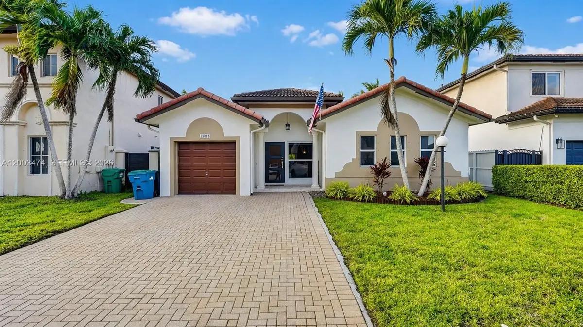 15893 SW 138th Ter, Miami, FL 33196 - #1