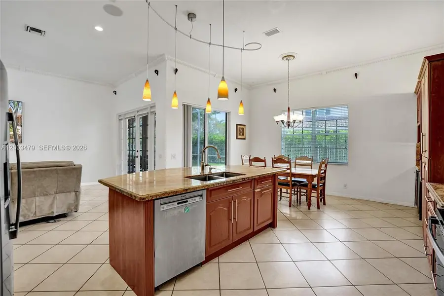 1169 Peregrine Way, Weston, FL 33327 - #3