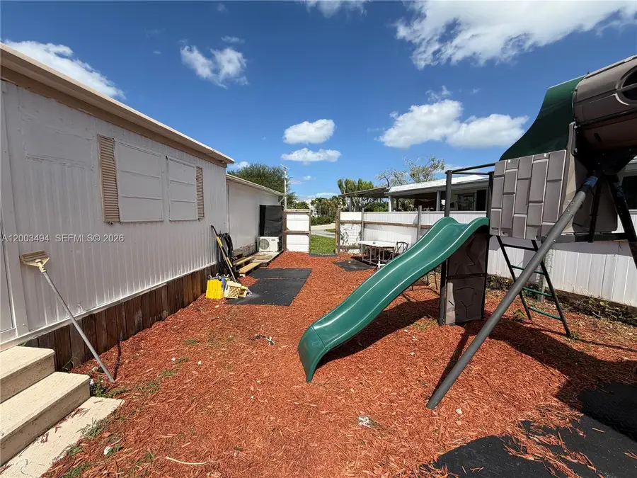 5871 SW 29th Ave, Dania Beach, FL 33312 - #3