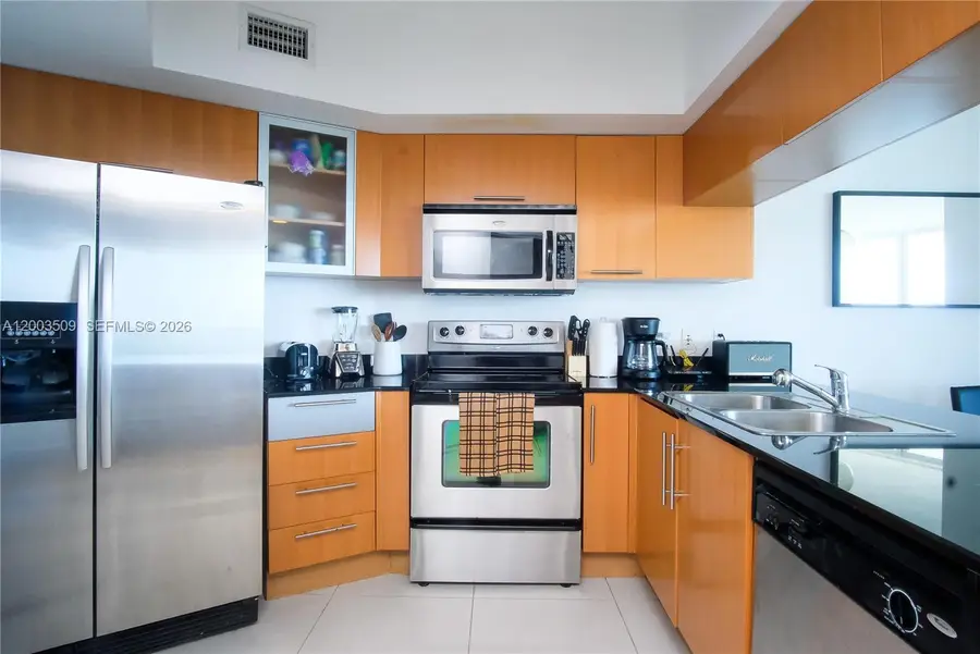 1750 N Bayshore Dr #4601, Miami, FL 33132 - #3