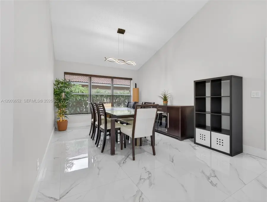 1025 Creekford Dr, Weston, FL 33326 - #3