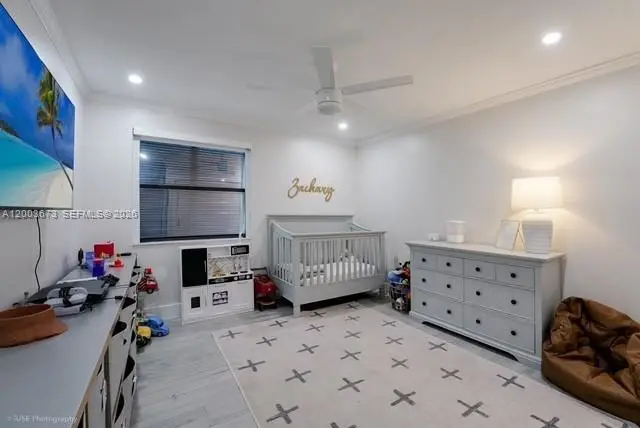 1231 E Golfview Dr, Pembroke Pines, FL 33026 - #3