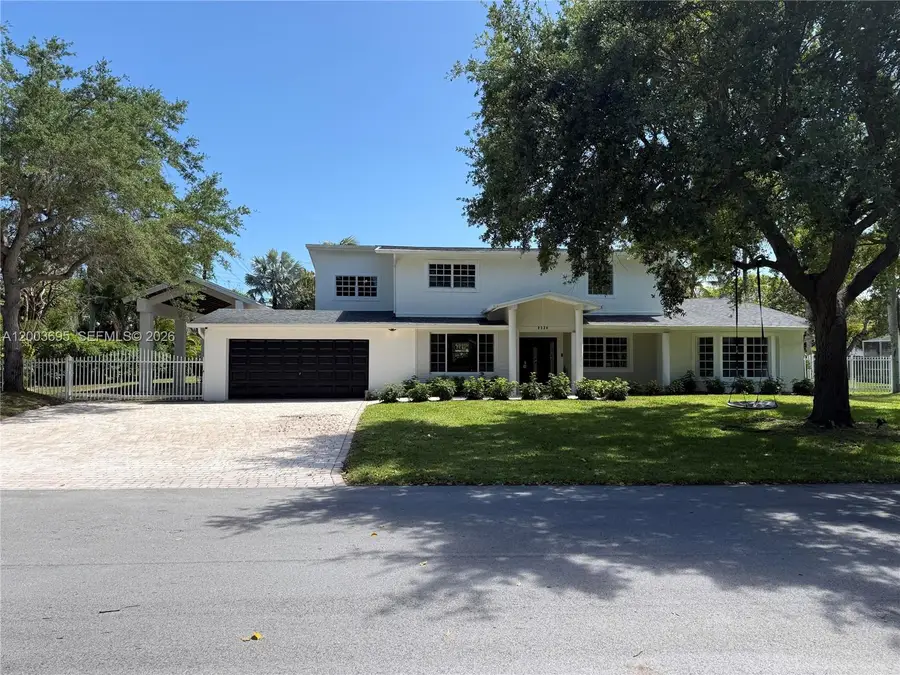 8320 SW 161st St, Palmetto Bay, FL 33157 - #2