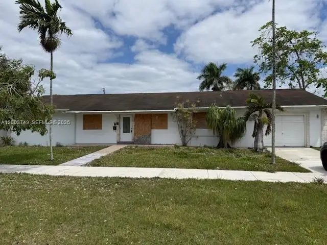 105 NE 17th St, Homestead, FL 33030 - #1