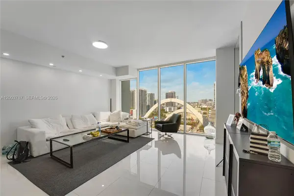 1040 Biscayne Blvd #1905, Miami, FL 33132