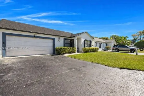 13525 SW 115th Pl, Miami, FL 33176