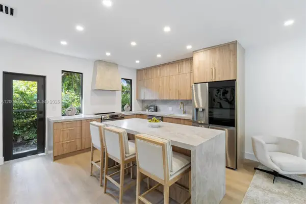 666 NE 62nd St, Miami, FL 33138