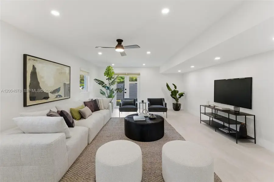 13225 SW 83rd Ct, Pinecrest, FL 33156 - #2