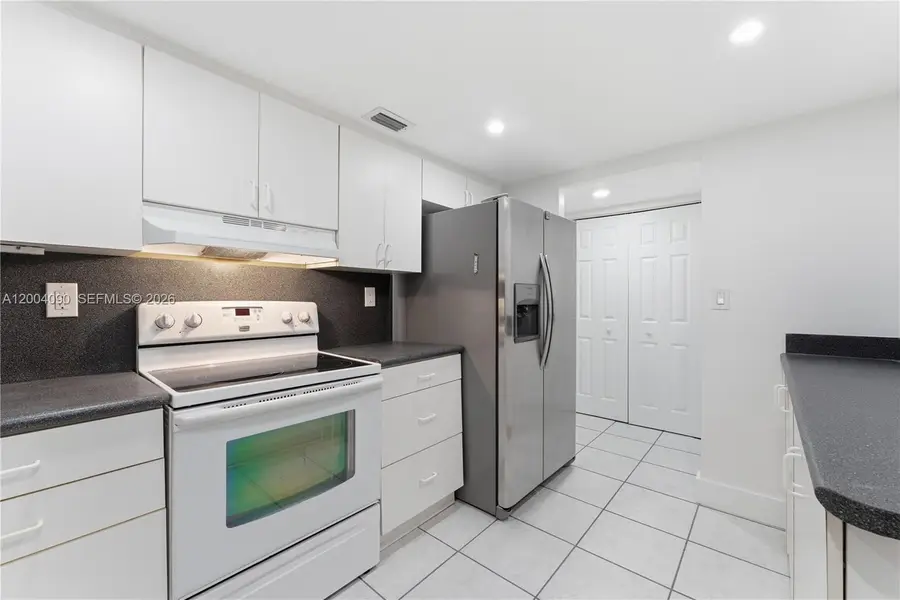 10852 N Kendall Dr #312, Miami, FL 33176 - #3