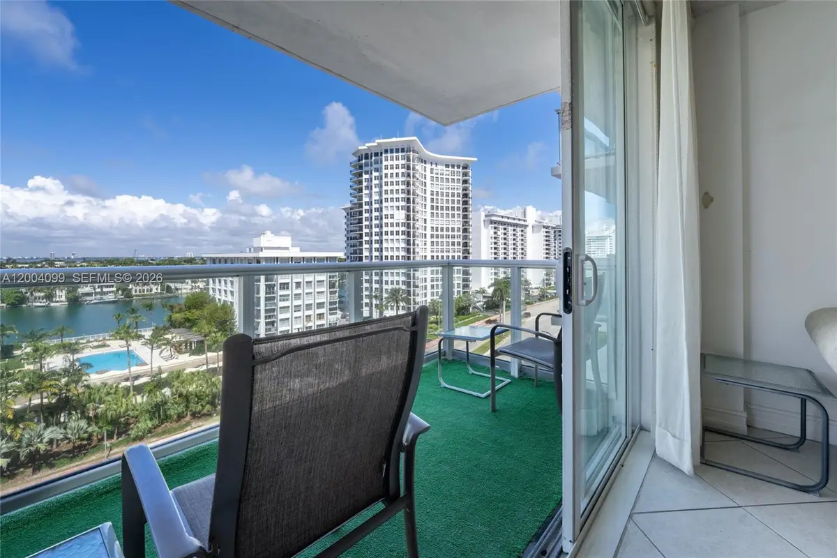 5601 Collins Ave #919, Miami Beach, FL 33140 - #1