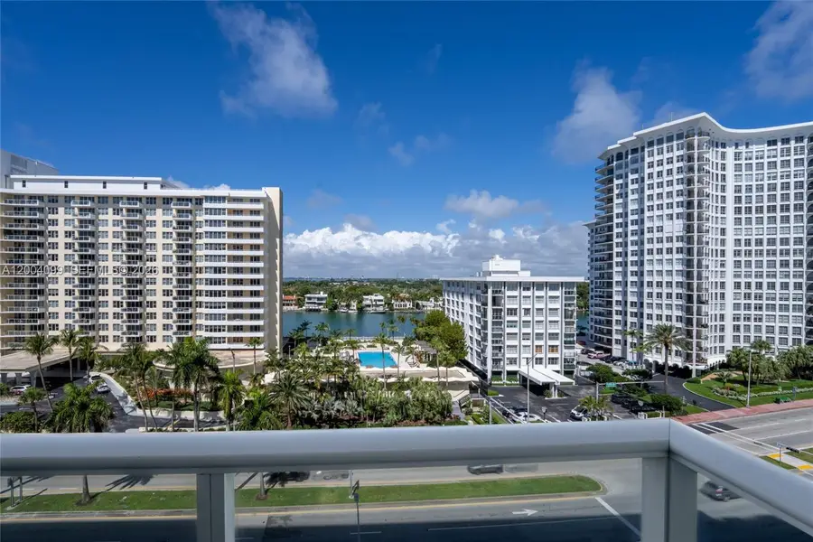5601 Collins Ave #919, Miami Beach, FL 33140 - #2