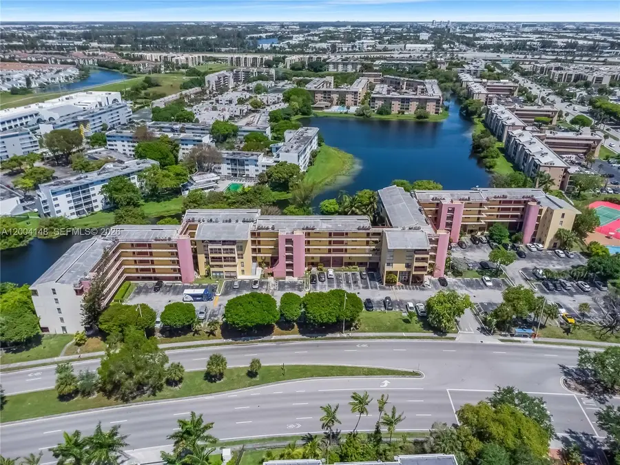 8775 Park Blvd #406, Miami, FL 33172 - #3