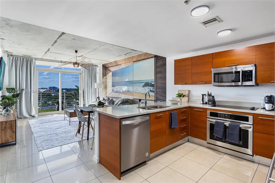 3250 NE 1st Ave #913, Miami, FL 33137 - #2