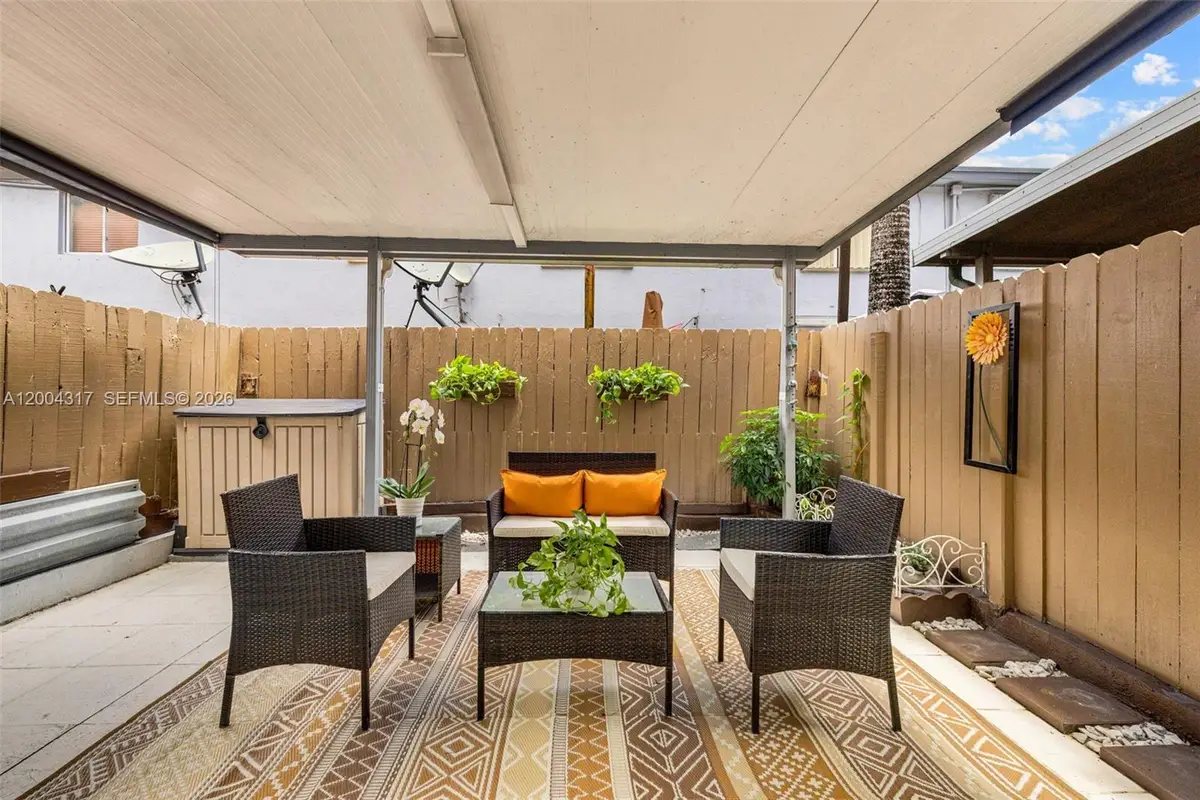 8055 NW 8th St #5, Miami, FL 33126 - #1