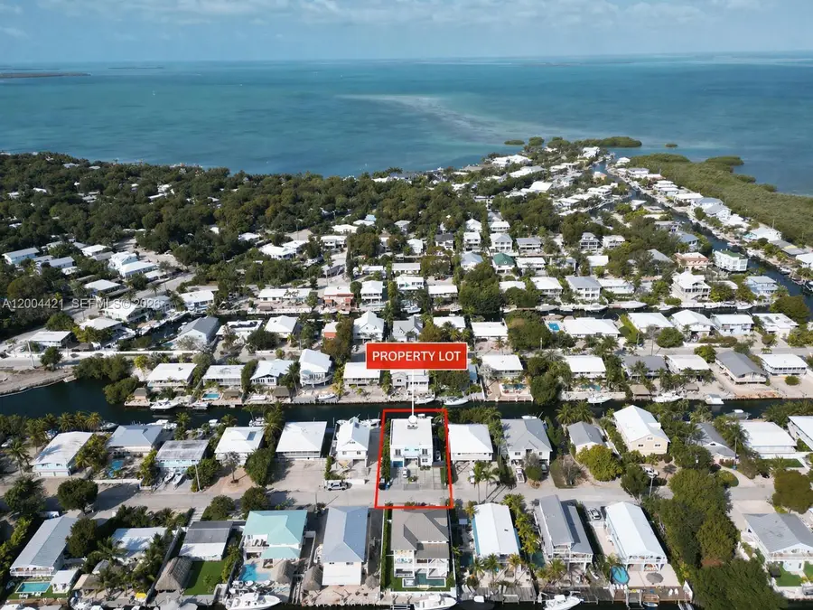 139 Tequesta St, Islamorada Village Of Islands, FL 33070 - #3