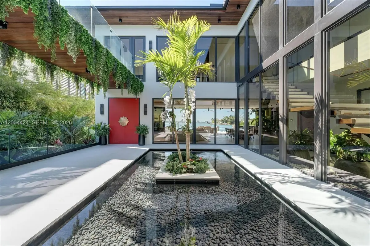 857 N Shore Dr, Miami Beach, FL 33141 - #1