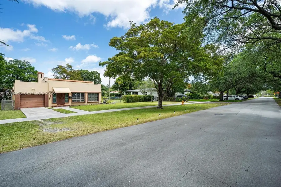 57 N Melrose Dr, Miami Springs, FL 33166 - #2