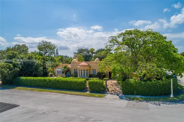 1036 NE 89th St, Miami, FL 33138