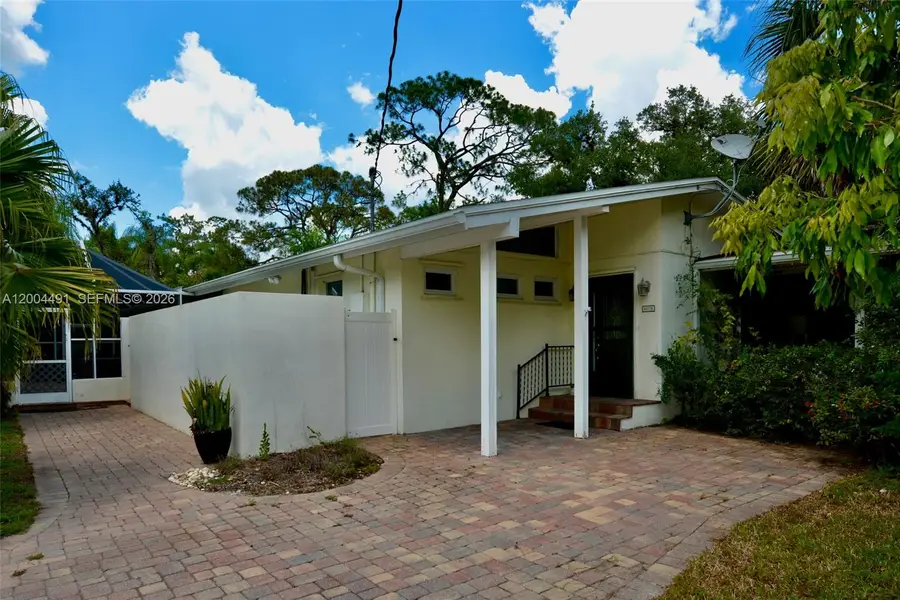 18220 Elmwood, Alva, FL 33920 - #2