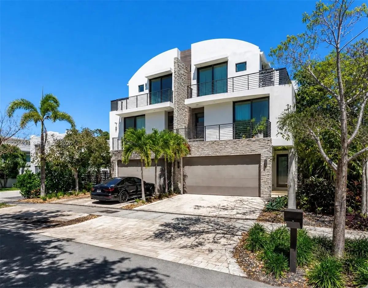 104 NE 16th Ter, Fort Lauderdale, FL 33301 - #1