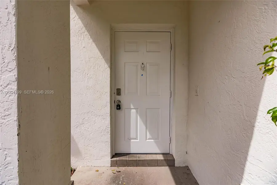 1414 E Harmony Lake Cir, Davie, FL 33324 - #3