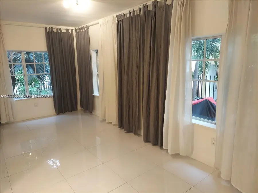 750 Pennsylvania Ave #1, Miami Beach, FL 33139 - #2