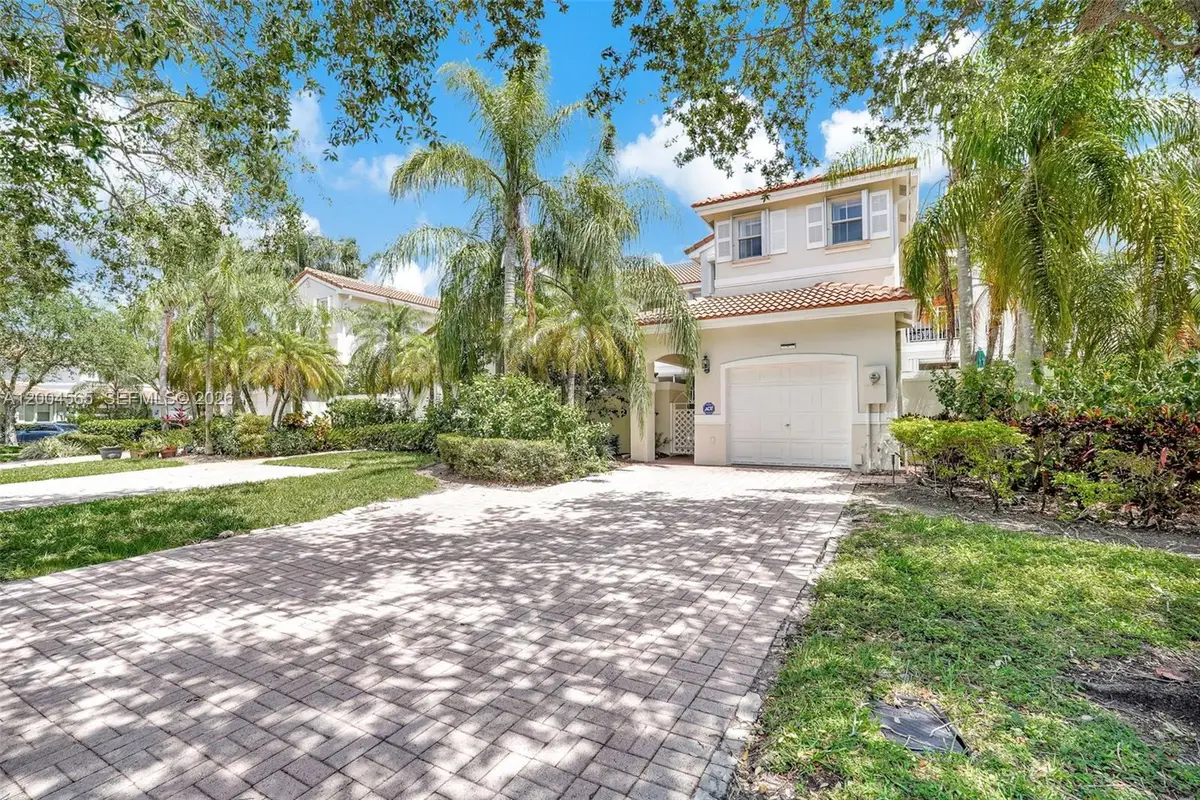 Address Withheld By Seller, Hollywood, FL 33019 - #1